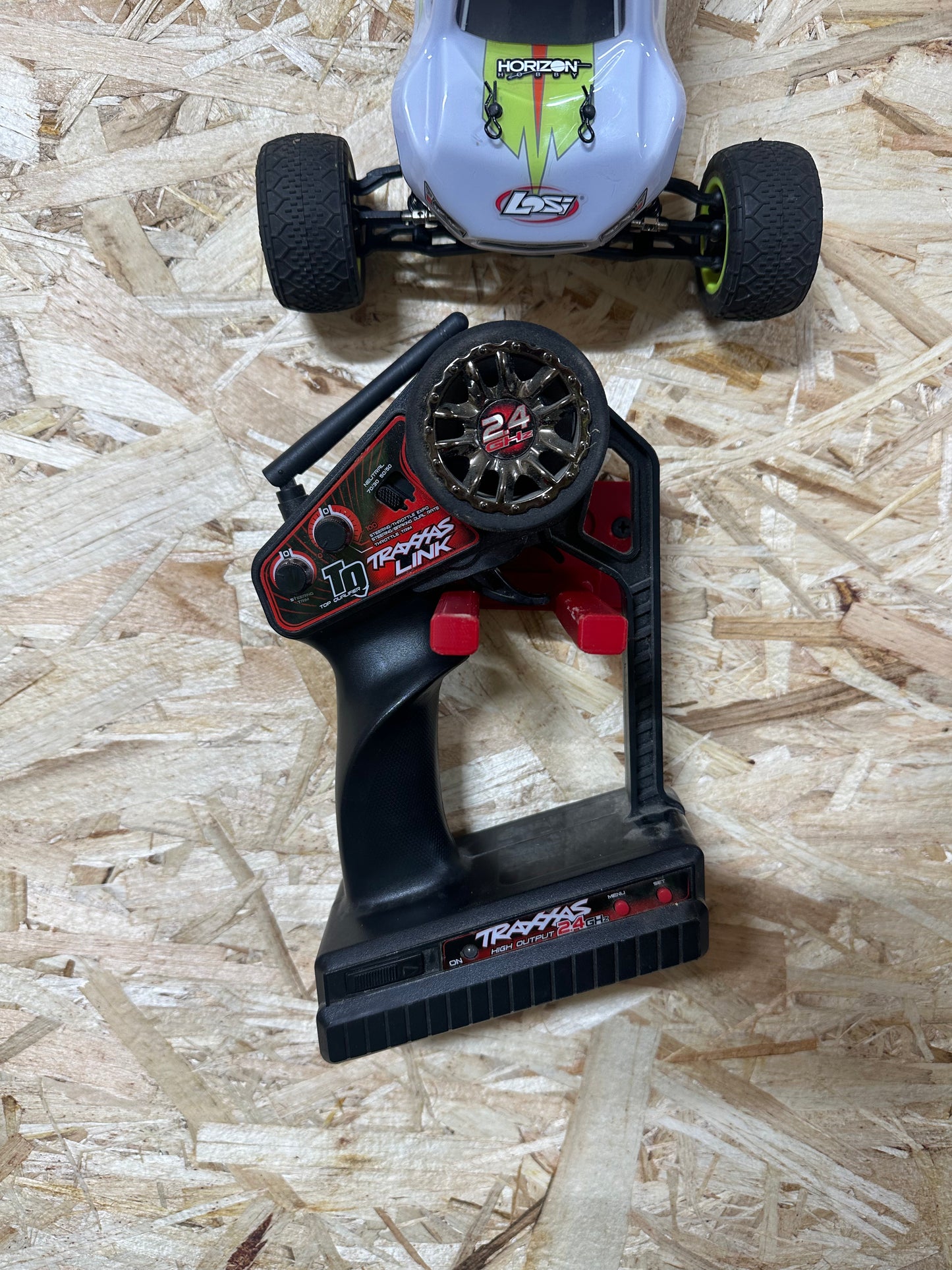 Adjustable Radio wall mount